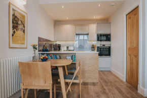 Scottish Apartment with Amazing Castle Views